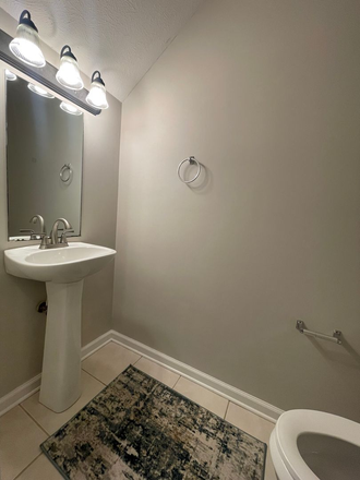 Photo - Donahue Crossing Golf View #2802 Condo