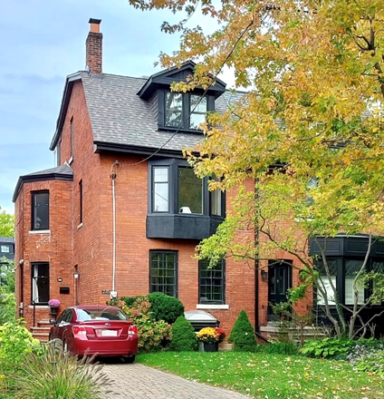 Front of the house - 2300 + Sq. Ft.  3-storey house, walking distance to U of T St George campus