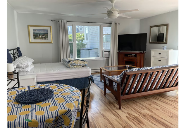 bedroom area-new floors - 2 Pilgrim Avenue Pt Judith NO FEE Apartments