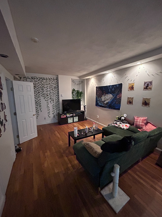 Call NOW for showings! 617-236-8550 - WESTLAND AVE - *9/1/2026* HUGE GRDN LVL TRUE 3BR IN SYMPHONY W/ OPEN LIVING RM, LNDRY IN BLDNG, DW! Apartments