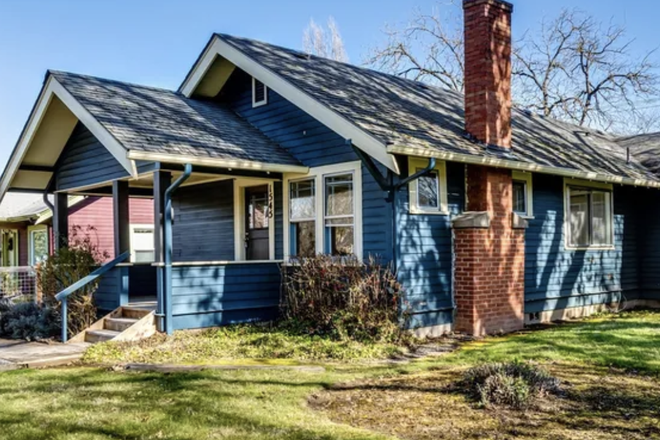 Outside View - House on Jefferson