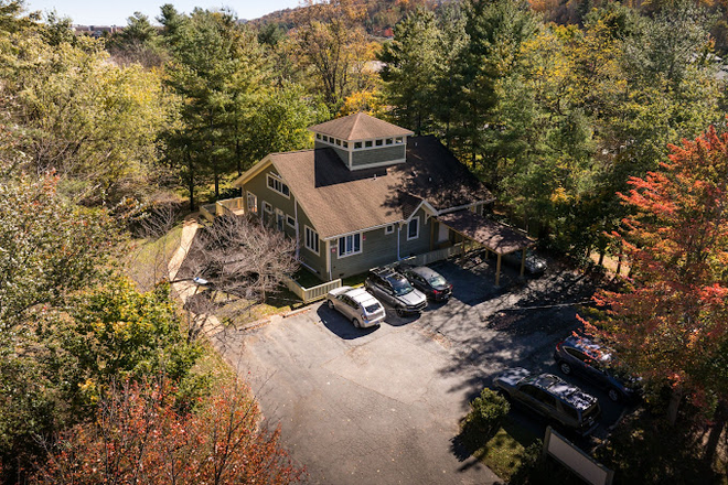 The View Apartments - Looking for male sublet for unit ft. 2 male roomates/The View Apartments