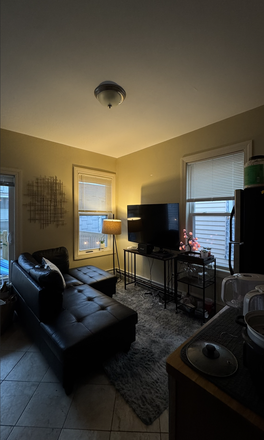 Living with dishwasher + washer + deck - 19 Burney St Townhome