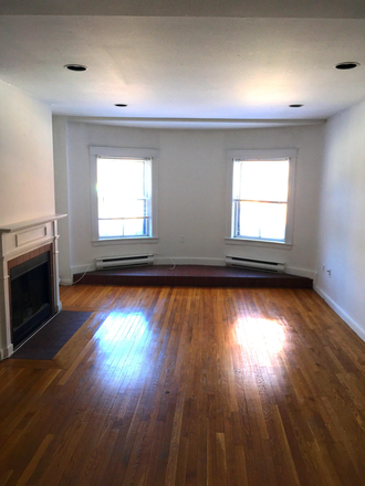 hubrealtyproperties.com - Fabulous 2 bedroom condo, great location in the South End