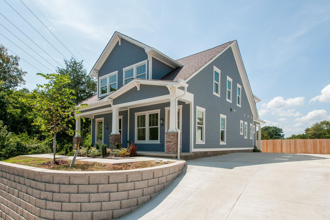 Front of House - Sylvan Park Home - Close to campus... Walking distance to Neighbor's, Edley's and Mcabe Golf Course