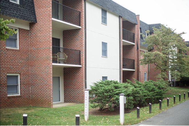 Appartment outdoor (image on website) - Ivy Gardens Apartment- 1B1B upgarded (lease transfer)