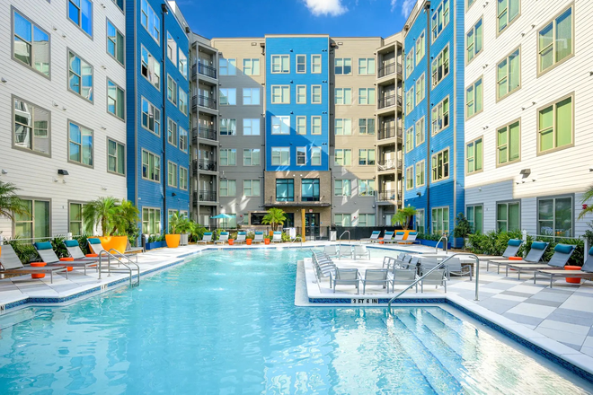 Pool Area - Legacy At The Standard - Sublease Apartments