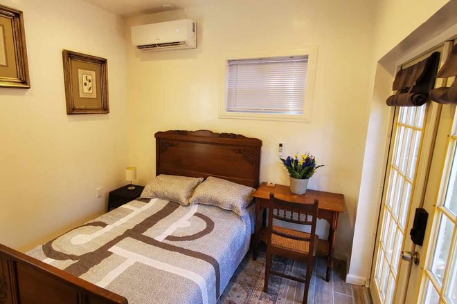 Bedroom - Furnished Studio Near UM – Private Bath & Kitchenette Apartments