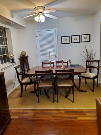dining room seats 6 - For Rent by Owner/Professor Condo