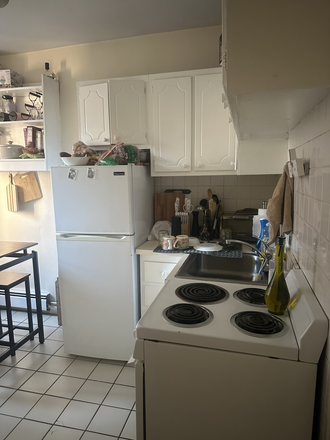 Kitchen - Charming 2-bedroom brownstone in Beacon Hill! Avail. 9/1/25! Apartments