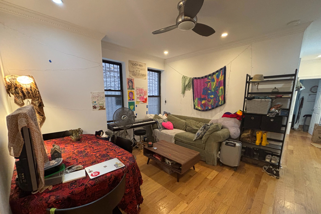 Living Room! - Subletting 1 room in beautiful apartment, right by barclays
