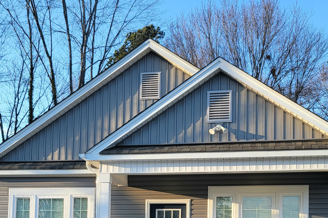 Outside street view - Charlton Farms Luxury Student Homes