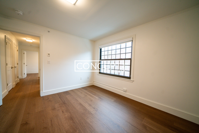 1200 Mass ave - [9.1][No broker fee] Modern 1 bed /1 bath in Harvard Sq [Renovated] Apartments