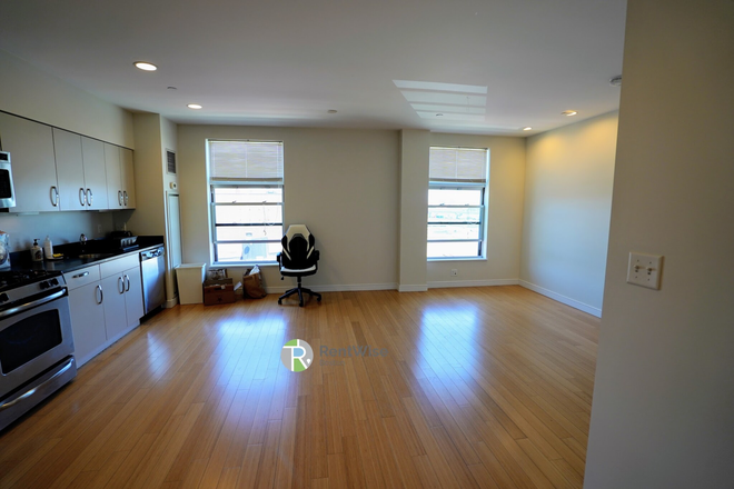 1 - Modern South End Living Near Boston Medical Center Apartments