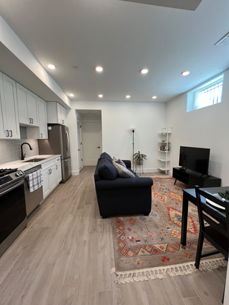 Living room kitchen combination - Park View Apartment For You!