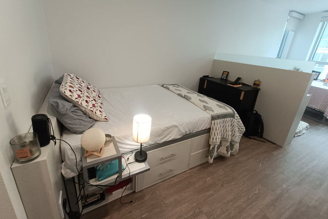 Queen Bed - Fully Furnished Cozy Studio Apartment