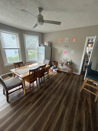 Dining room - 1928 Hudson Ave. House