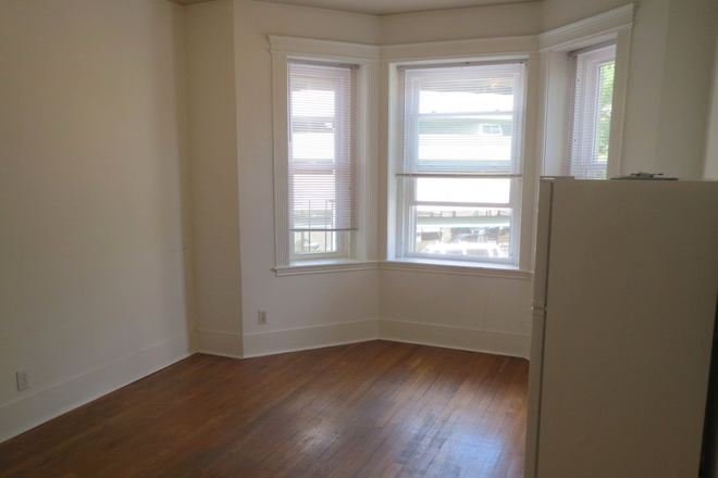 Studio - Studio Available 1/1/26! *CONTACT NOAH 603-470-8181 Apartments