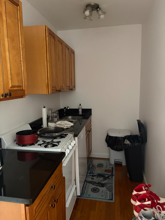 kitchen - Apartment close to campus