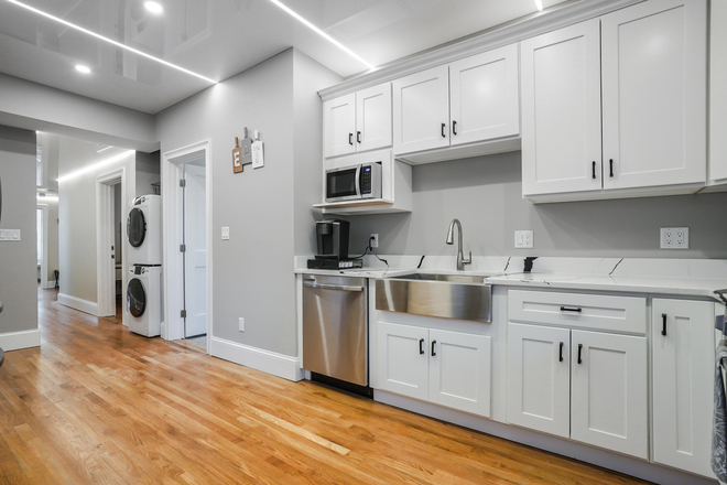 Kitchen & Laundry - 11/1 Availability**Renovated Fully Furnished Apartment Steps to Green Line & BU – Move-In Ready!