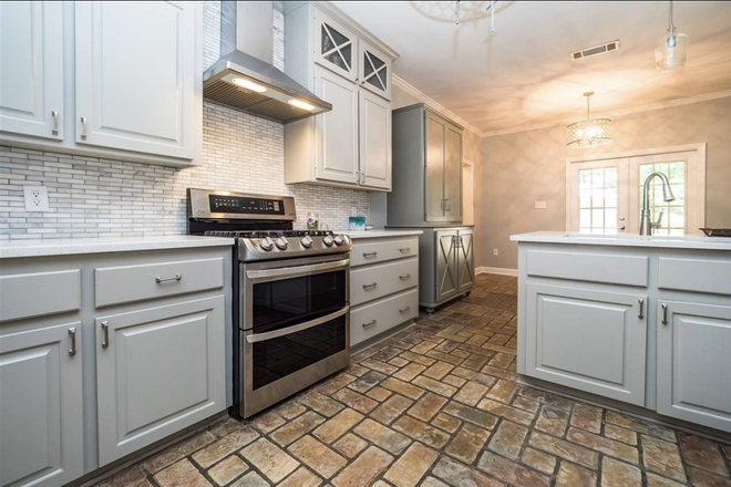 Fully Renovated Kitchen - Fully Renovated Home in Brandon 39047: 2100 sq/ft | 4 Bed | 2.5 Bath