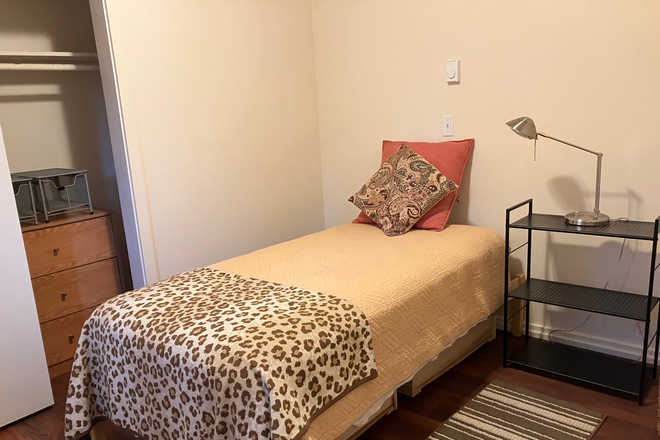 Bedroom - Cozy Studio-Partially Furnished/Unfurnshed House