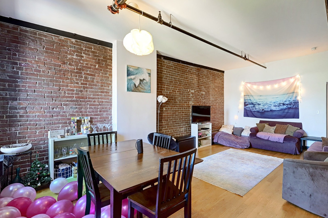 Call NOW for showings! 617-236-8600 - TREMONT ST - ROXBURY X-ING LOFT 3BR/1BA W/ EXP BRICK, EQUAL BDRMS, DW, LNDRY ON SITE FOR *9/1/2026*