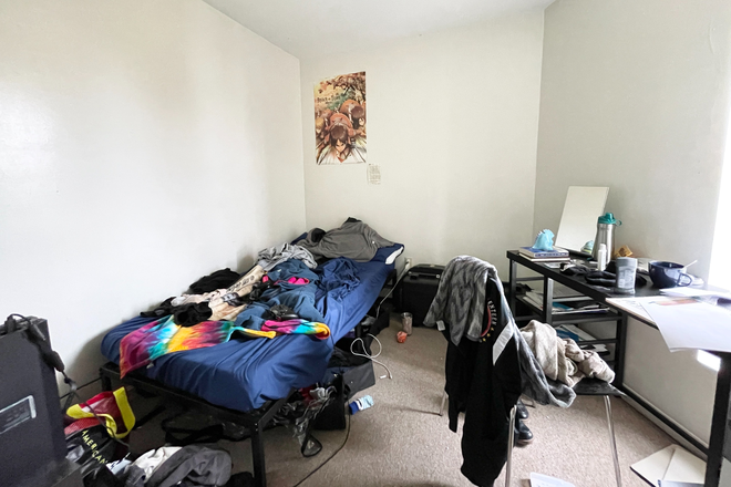 Bedroom - Excellent 3 bedroom apartment located on Hammond St