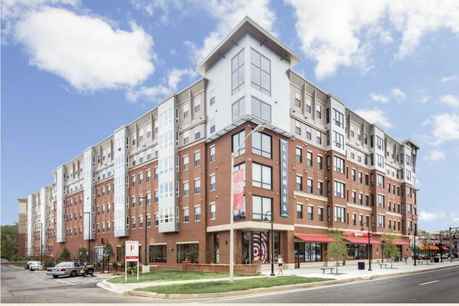 Outside view - Rambler/Landmark apartment