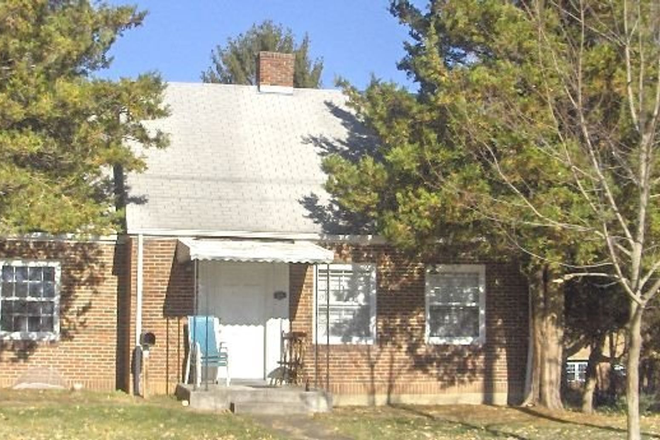  - 3 Bedroom 2 Bath Duplex