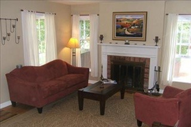 Living room - 7549 Hiawatha Avenue House
