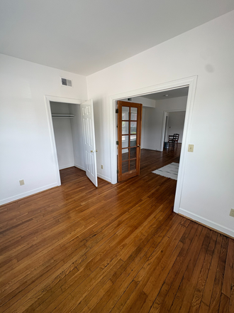 Third bedroom - 704 Interdrive WALK TO WASHINGTON UNIVERSITY Apartments
