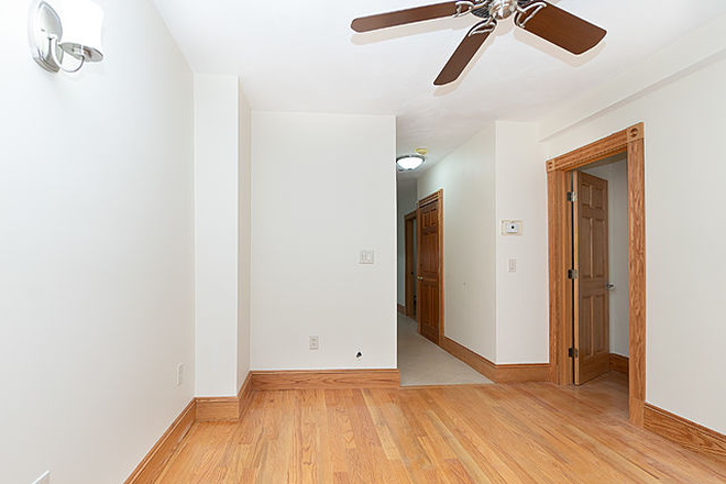 Living Space - Garden St 2 Bed Beacon Hill Apartments