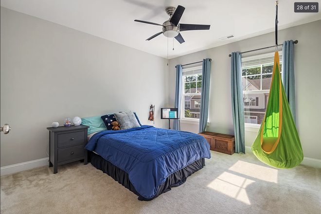 Room - Summer Sublet (May 15 - August 15). Room in a 3-person house