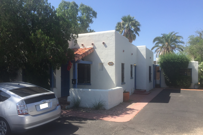 Front Main entry - Two Beautiful 1920's homes on one property, 2 blocks from the University of Arizona. 4 bed / 2 bath.