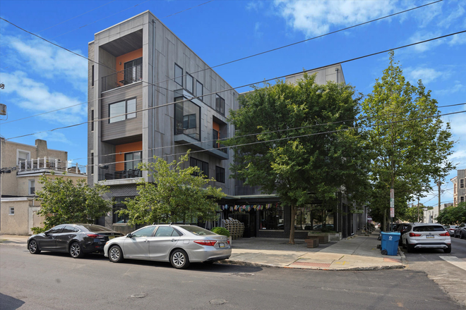 Exterior - One Bedroom Condo in the heart of Graduate Hospital