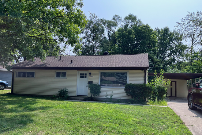 Street View - 3 Bedroom house  close to campus