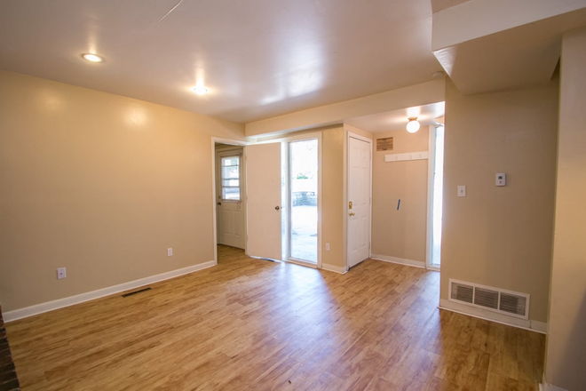 Photo - 1000 11th Street Apartments