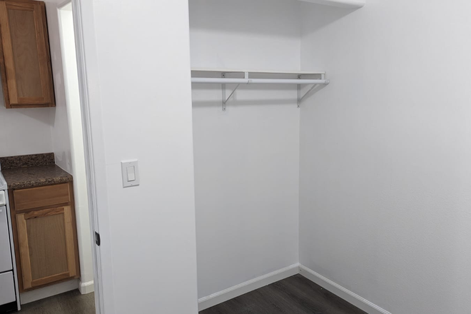 Closet - Woods Streets 1BR | Low/No Credit or rental history OK | Utilities + EV Charging + WiFi Included House