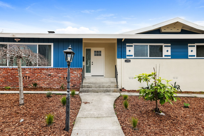  - 3 Bedroom Home Available In Albany!