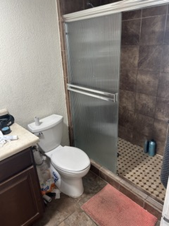 bathroom - Spring Sublease House
