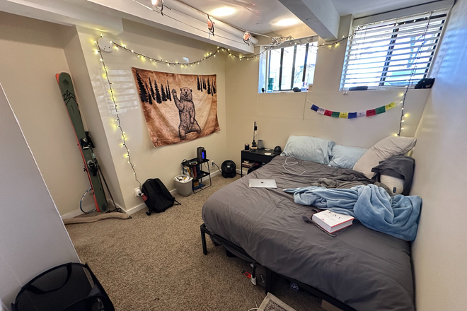 Bedroom - Buffalo Canyon Apartment