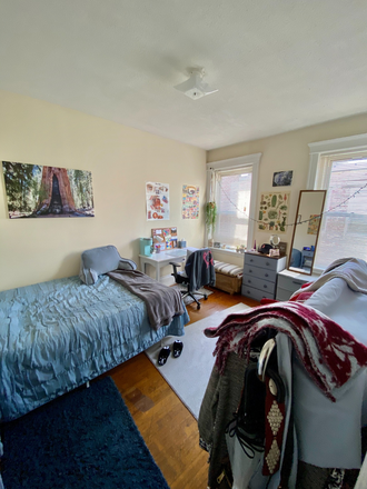 . - 2-bed at 105 Peterborough. Available 9/1/25. Landlord paying full broker fee Apartments