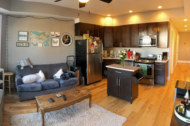 Kitchen - Renovated 4 bed / 2 bath w/ laundry in unit on Hillside! Apartments