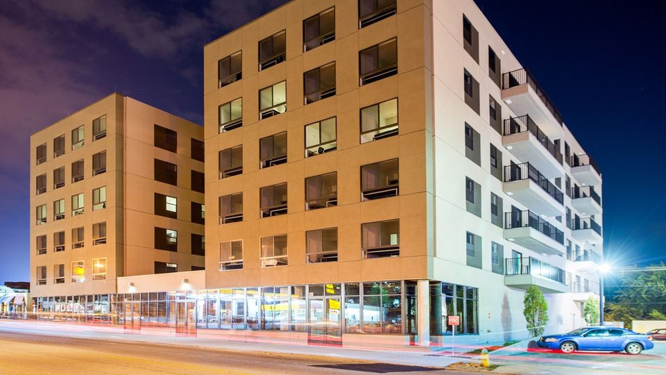 University of Tennessee Knoxville Off Campus Housing Search Slate at 901 (2BR/2BA) 929