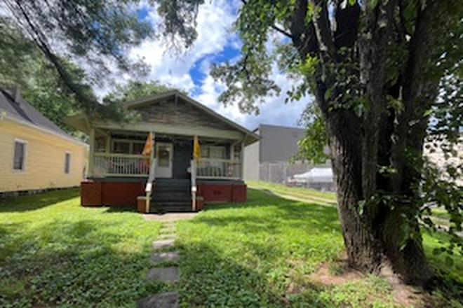 exterior of house - Looking for third roommate in 3bed/2bath house in Old North Knox