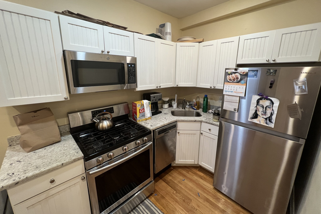 1 - Sept 2025, Sweet 3 bed/1 bath, Pet Friendly