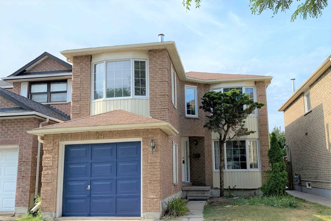Outside street view - 1 bedroom in a two story 3-bedroom house