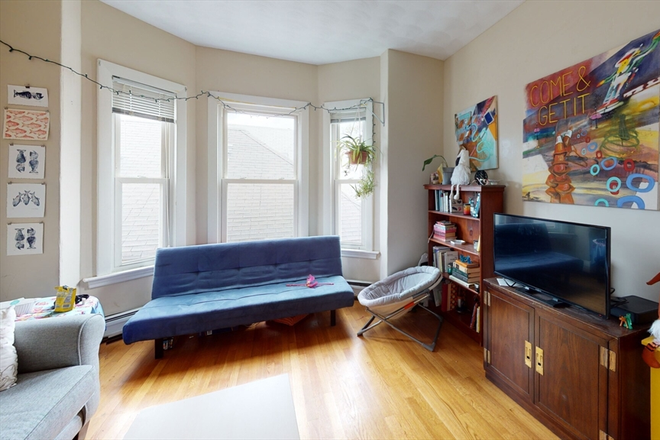 1 - Renovated 4-Bedroom in East Boston | Spacious & Modern Living on Falcon St, Near Transit & Amenities Apartments