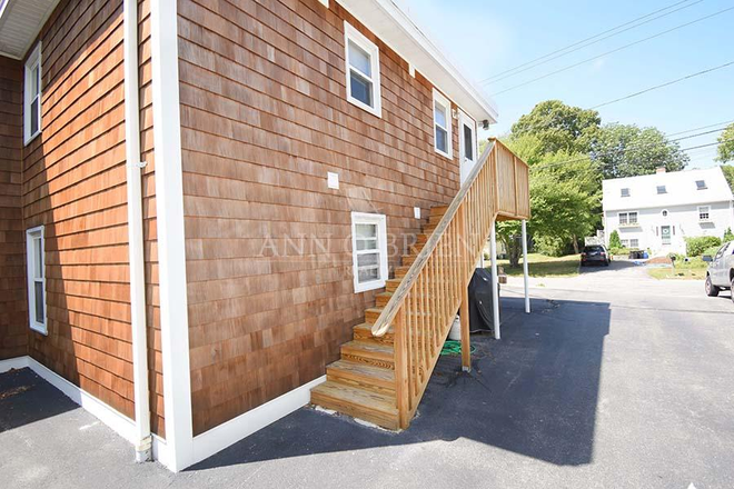 Exterior - 50 Wanda Unit 8 - Narragansett Pier Apartments